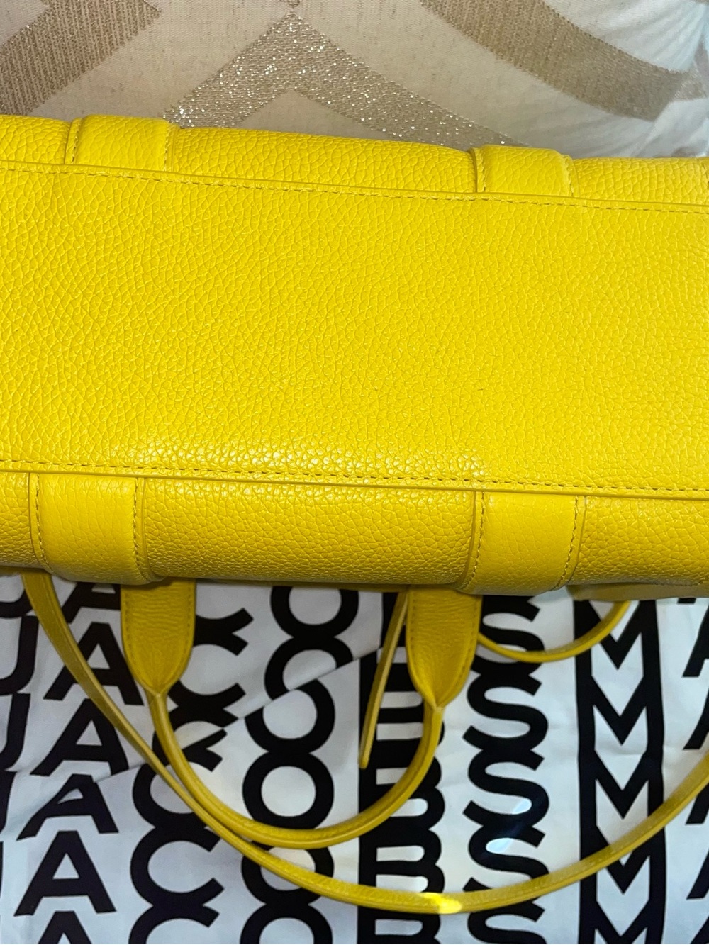 Marc Jacobs Yellow The Tote Bag Pebbled Leather Top-Handle Tote - Picture 10 of 11